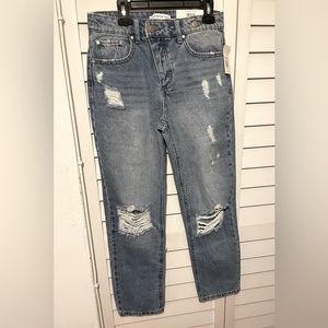 And Now This ‘The Criss Cross Jean’